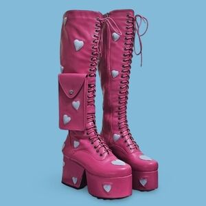 Lamoda boots size 7